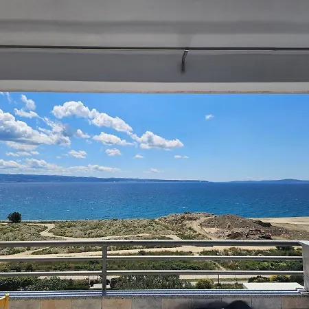 Apartmán Sea View With Swimming Pool Near *